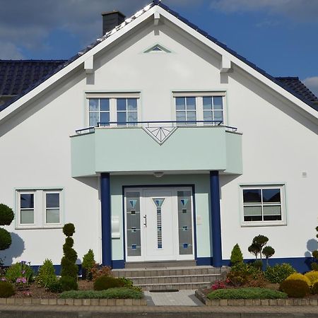 Ferienwohnung Am Park - Vulkanferien Plaidt Exterior foto