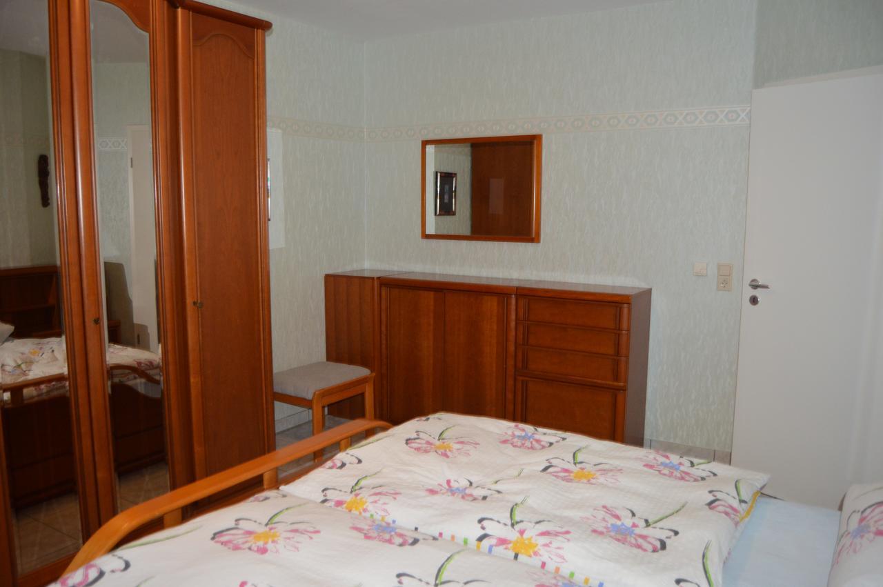 Ferienwohnung Am Park - Vulkanferien Plaidt Exterior foto